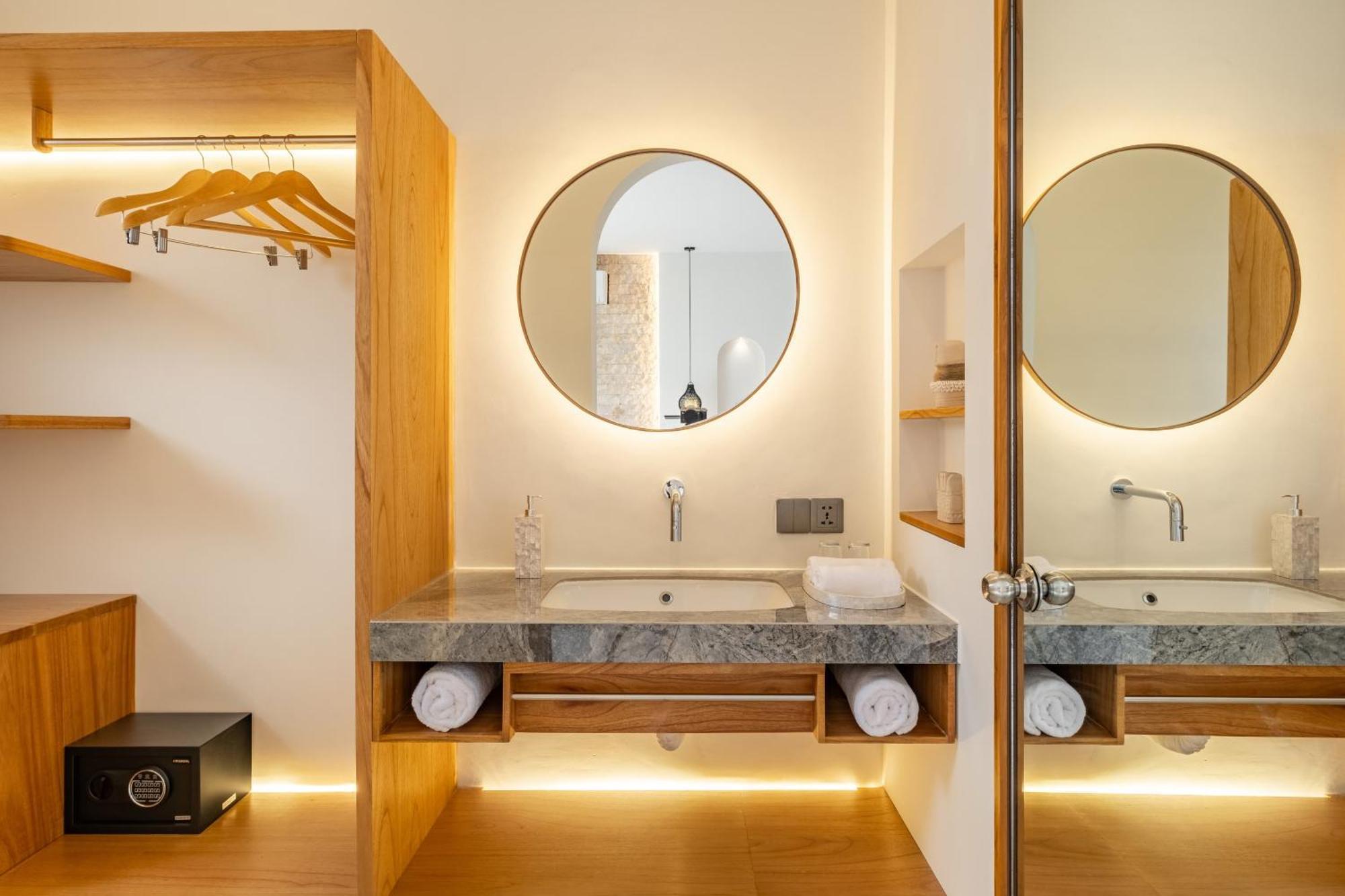 Mysa Boutique Hotel เซมินยัค ภายนอก รูปภาพ
